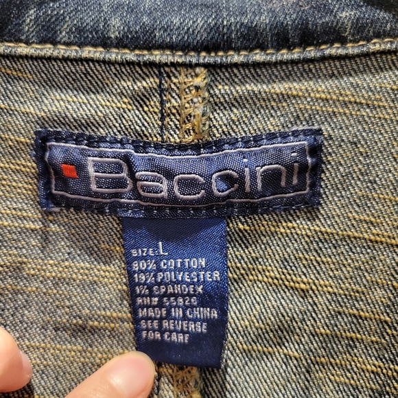 Women's Jean Jacket - Picture 3 of 4